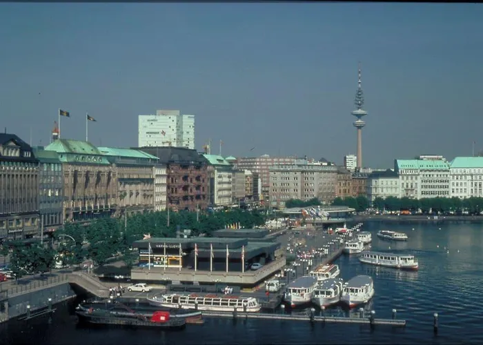 Hotel Ibis Alster Centrum 3*