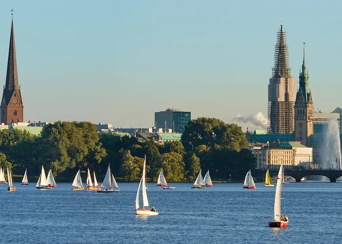 Hotel Ibis Alster Centrum 3*